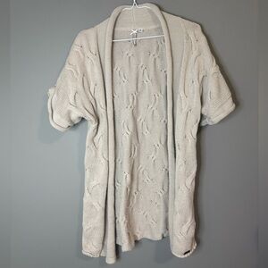Chunky knit Orb size small Cozy Cream Women's Cardigan